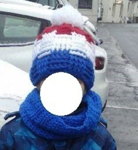 Makerist , Bonnet Bleu Blanc Rouge au point de vannerie et son snood assorti , Créations